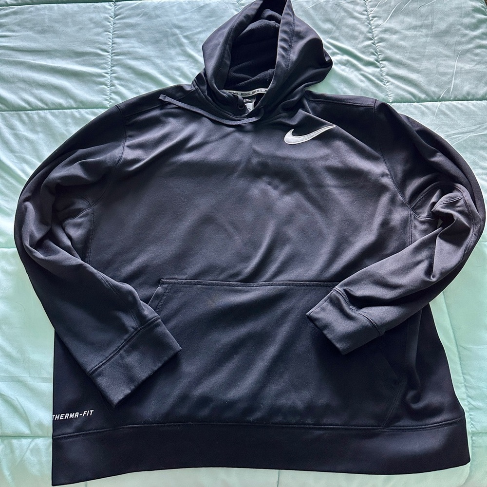 Men’s XL Nike Therma-Fit Black Hoodie Sweatshirt